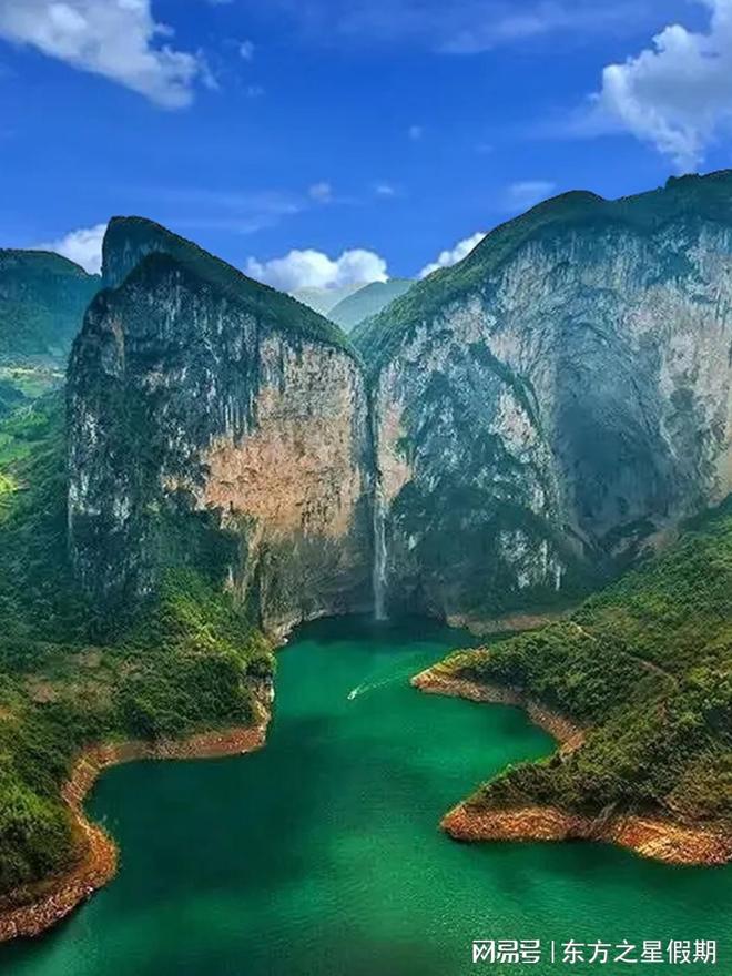 行社前三！靠谱正规推荐口碑好信誉高k8凯发国际入口2025 恩施旅(图2)